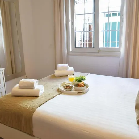 Letmalaga Economy Menita Apartment
