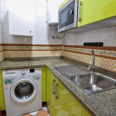 Letmalaga Economy Menita Apartment Málaga